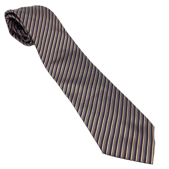 Ziggurat 💯% Silk Gold , Gray, Black, & Sil… - Picture 1 of 3